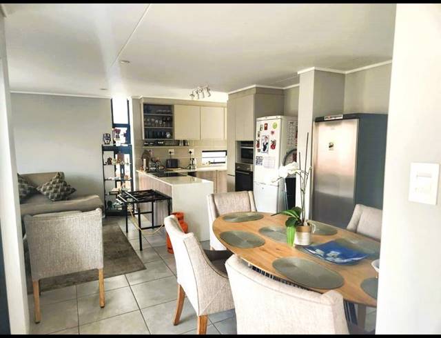 3 BEDROOM TOWNHOUSE FOR SALE IN AMBERFIELD